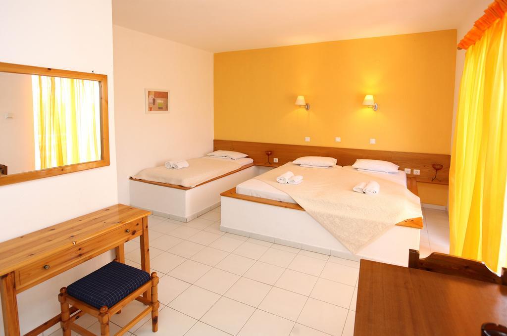 Aparthotel Amarilia Skala Rachoni  Esterno foto